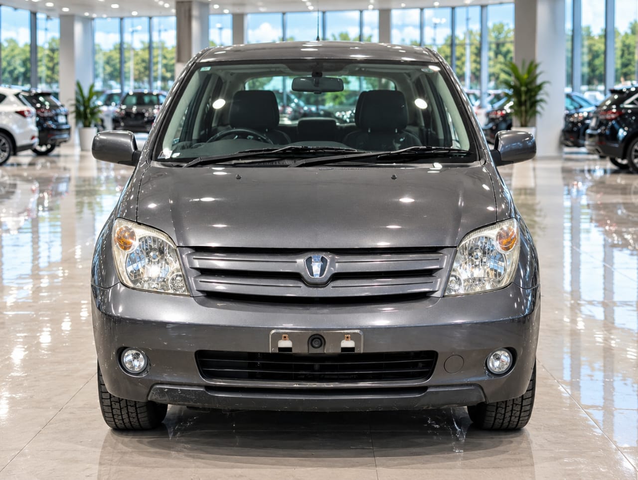 2004 2004 TOYOTA IST COMPACT SUV